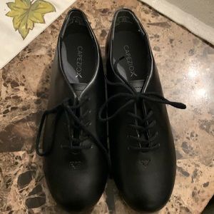 Brand new Capezio tap shoes 5.5 wide Unisex